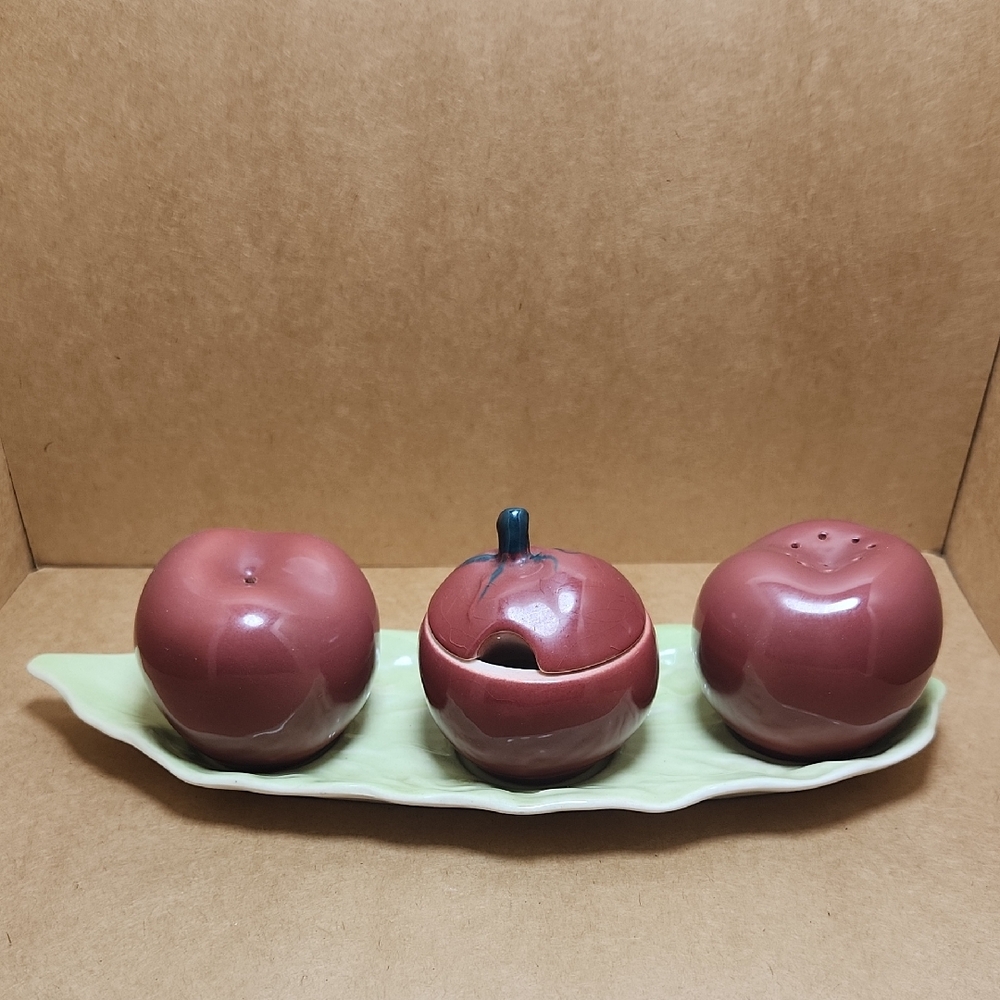 ***SALE 3 for $20*** Ceramic Apple Shaped Condiment Set on Leaf Tray